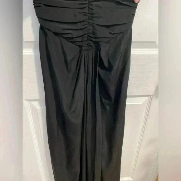 Vintage 100% Silk Dress Luxury Sweetheart w/Straps
Size 8  more like a Size 2 - Picture 7 of 16